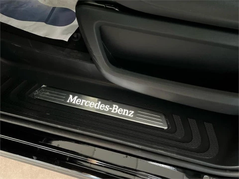 Mercedes-Benz Clase V 300 d Avantgarde Largo