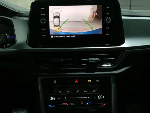 Volkswagen T-Roc ``Mas`` 1.5 TSI 110 kW (150 CV) DSG