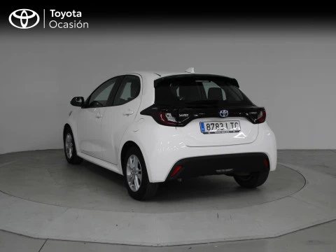 Toyota Yaris 1.5 120H Business Plus