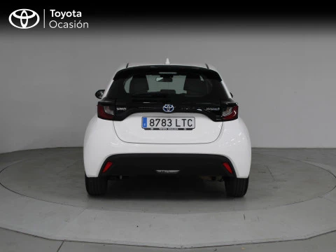 Toyota Yaris 1.5 120H Business Plus