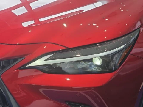 Lexus NX 450h+ Premium+ 4WD