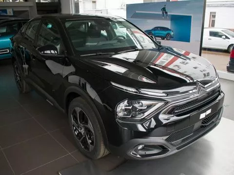 Citroën C4 X 1.5 BLUEHDI 130 S&S FEEL PACK AUTO 4P Citroën C4 X 1.5 BLUEHDI 130 S&S FEEL PACK AUTO 4P