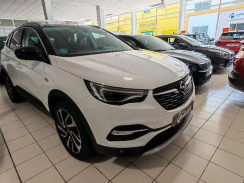 Opel Grandland X 1.2 TURBO ULTIMATE 5P
