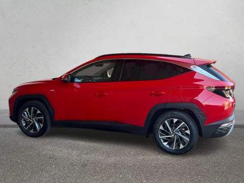 Hyundai Tucson 1.6D 100kW (136CV) 48V DCT Tecno Sky