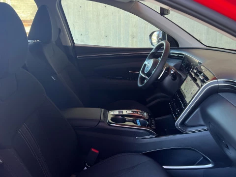 Hyundai Tucson 1.6D 100kW (136CV) 48V DCT Tecno Sky