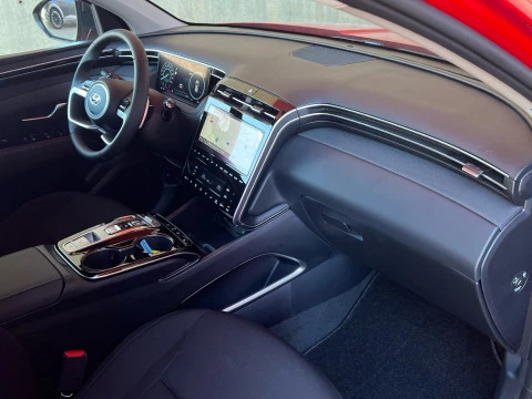 Hyundai Tucson 1.6D 100kW (136CV) 48V DCT Tecno Sky