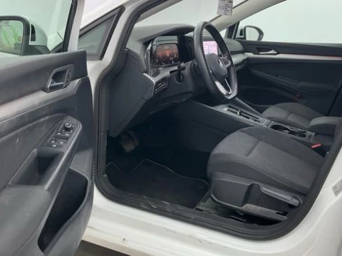 Volkswagen Golf Life 1.0 eTSI 81kW (110CV) DSG