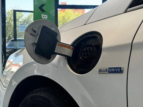 Hyundai IONIQ 1.6 GDi pHEV tecno DT 105CV