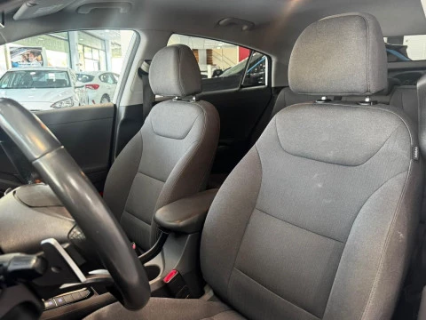 Hyundai IONIQ 1.6 GDi pHEV tecno DT 105CV