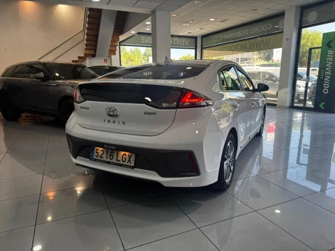 Hyundai IONIQ 1.6 GDi PHEV tecno DT 105CV