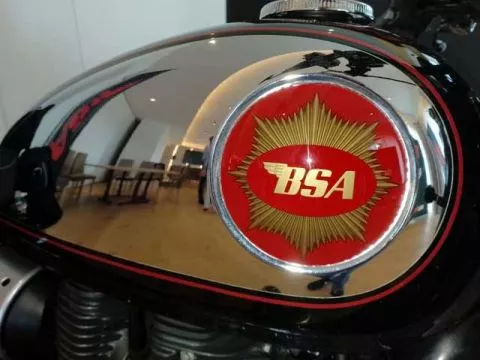 BSA Gold Star DAWN