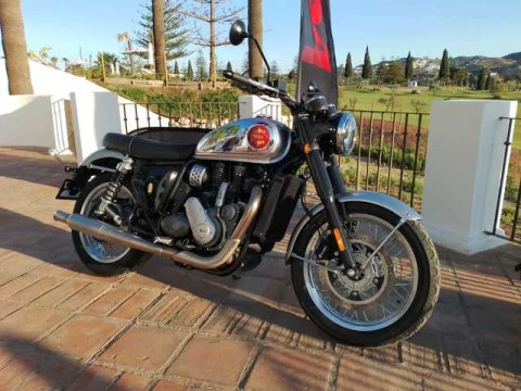 BSA Gold Star DAWN
