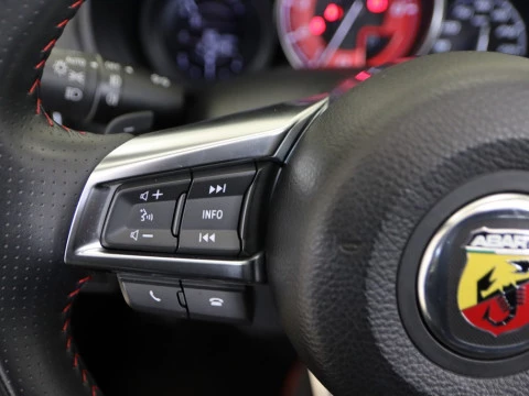 Fiat 124 SPIDER cabrio 1.4 MULTIAIR LUSSO AUTO 2P