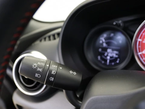 Fiat 124 SPIDER cabrio 1.4 MULTIAIR LUSSO AUTO 2P