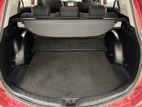 Toyota Rav4 2.5l hybrid Advance 4WD 145 kW (197 CV)