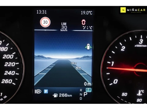 Mercedes-Benz Vito Combi 114 CDI Tourer Select Compacta 100 kW (136 CV)