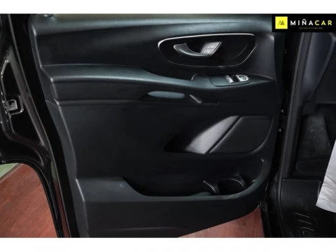 Mercedes-Benz Vito Combi 114 CDI Tourer Select Compacta 100 kW (136 CV)