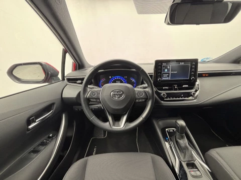 Toyota Corolla 1.8 125H ACTIVE TECH E-CVT