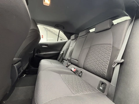 Toyota Corolla 1.8 125H ACTIVE TECH E-CVT