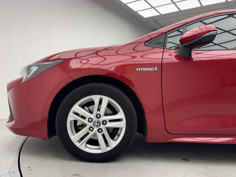 Toyota Corolla 1.8 125H ACTIVE TECH E-CVT