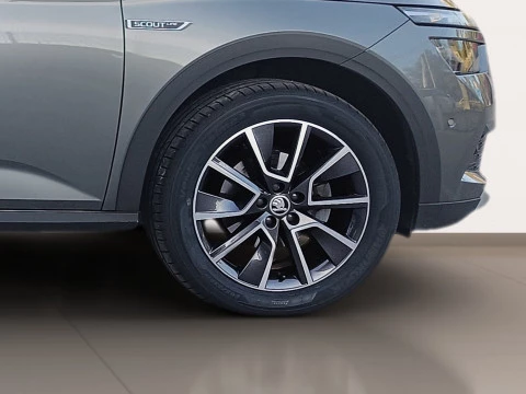 Skoda Kamiq 1.0 TSI 81kW (110CV) SCOUT