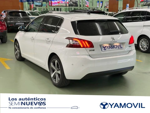 Peugeot 308 PureTech 130 Allure EAT6 96 kW (130 CV)