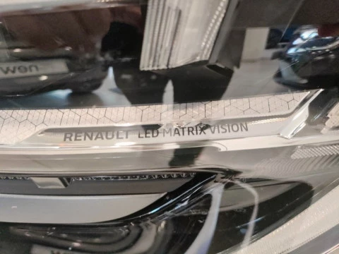 Renault Austral  1.2 E-Tech Hibrido Iconic Esprit Alpine 146kW