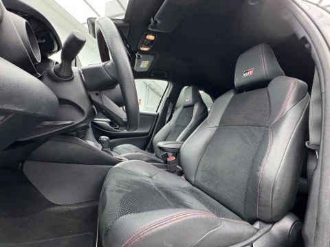 Toyota Yaris 1.5 120H GR Sport