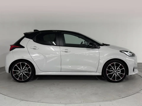 Toyota Yaris 1.5 120H GR Sport