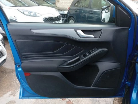 Ford Focus 1.0 Ecoboost MHEV 114kW Active X