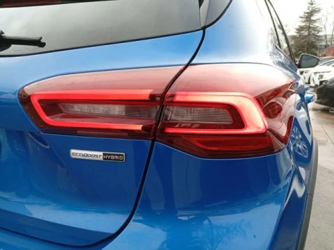 Ford Focus 1.0 Ecoboost MHEV 114kW Active X