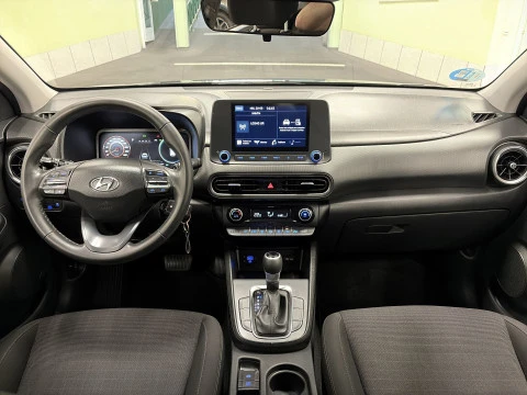 Hyundai Kona 1.6 GDI HEV Maxx DCT 104 kW (141 CV)