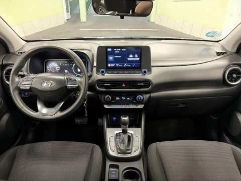 Hyundai Kona 1.6 GDI HEV Maxx DCT 104 kW (141 CV)