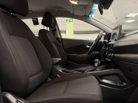 Hyundai Kona 1.6 GDI HEV Maxx DCT 104 kW (141 CV)