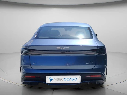 BYD SEAL 6 DM-I BYD SEAL 6 DMI BOOST