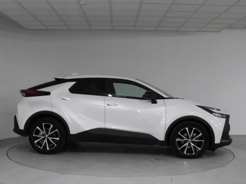 Toyota C-HR 1.8 140H Advance