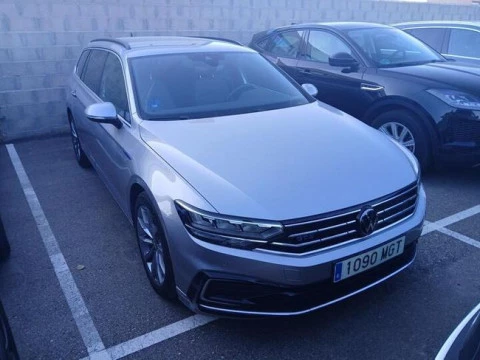 Volkswagen Passat Variant GTE 1.4 TSI e-Power 115kW + 85kW
