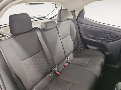Toyota Yaris 1.5 120H Active Plus