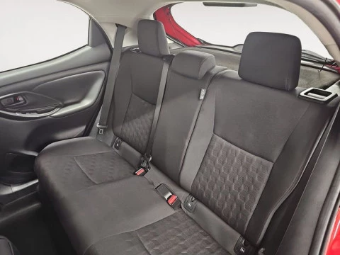 Toyota Yaris 1.5 120H Active Plus