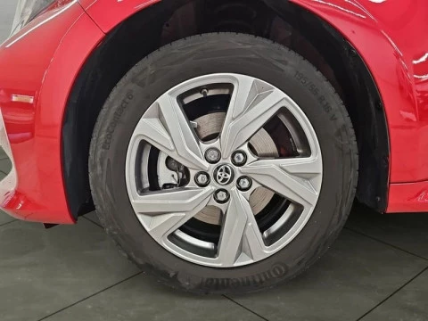 Toyota Yaris 1.5 120H Active Plus