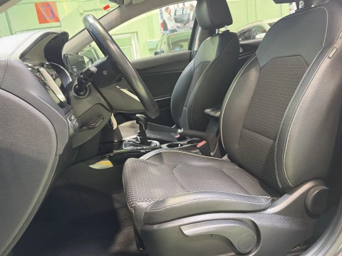 Kia Ceed 1.0 T-GDi Tech 74 kW (100 CV)
