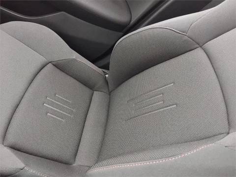 Toyota C-HR - Advance Hybrid 140