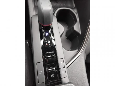 Toyota C-HR - Advance Hybrid 140