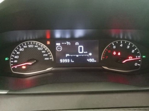 Peugeot 208 BlueHDi 73kW (100CV) Active