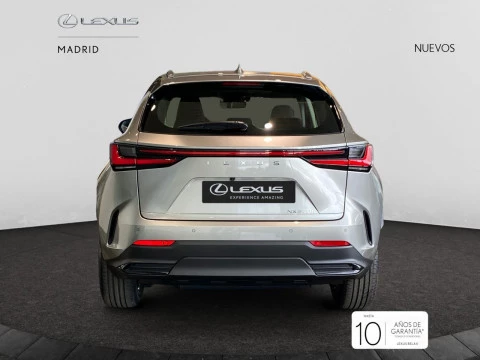 Lexus NX 350h Premium 2WD