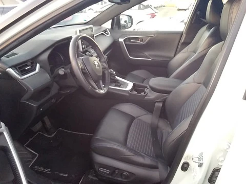 Toyota Rav4 2.5l 220H Style