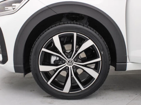 Volkswagen Taigo 1.0 TSI 85KW DSG R-LINE 116 5P