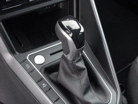 Volkswagen Taigo 1.0 TSI 85KW DSG R-LINE 116 5P