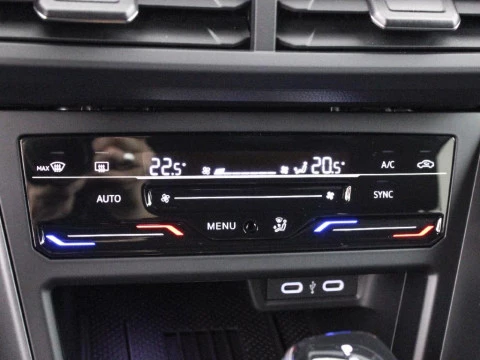 Volkswagen Taigo 1.0 TSI 85KW DSG R-LINE 116 5P