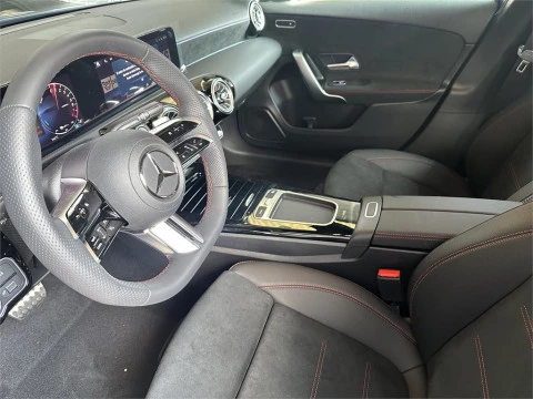 Mercedes-Benz Clase A 250 e con tecnología híbrida EQ Sedán